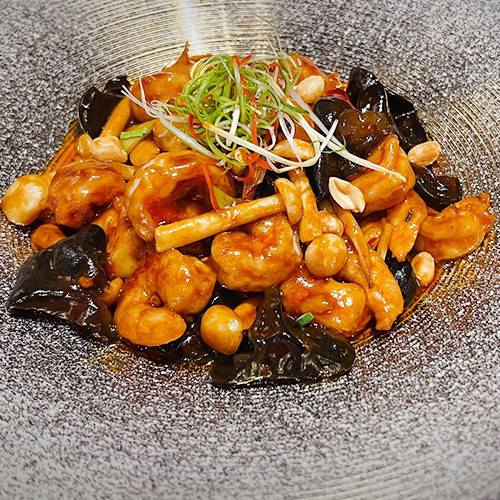 Langostinos con hongos en salsa GONBAO