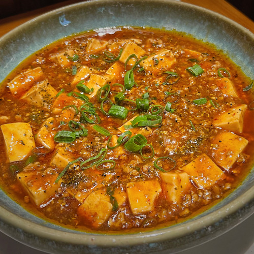 Mapo tofu/tofu con salsa picante y carne picada