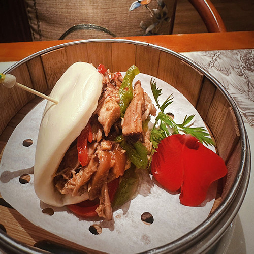 Bao de dongporou(cerdo)
